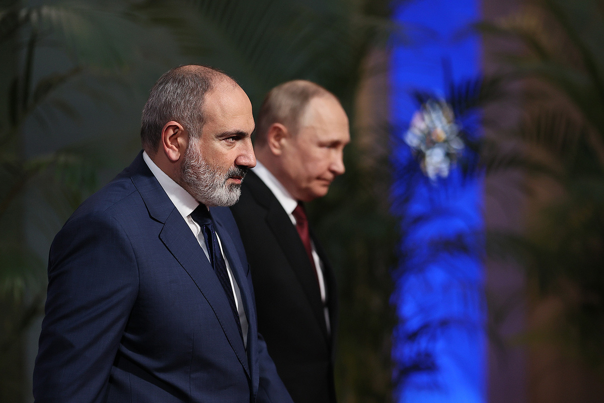The Nagorno-Karabakh Debacle: Bad News For Putin Or Set Up For A Coup In  Armenia? - Worldcrunch