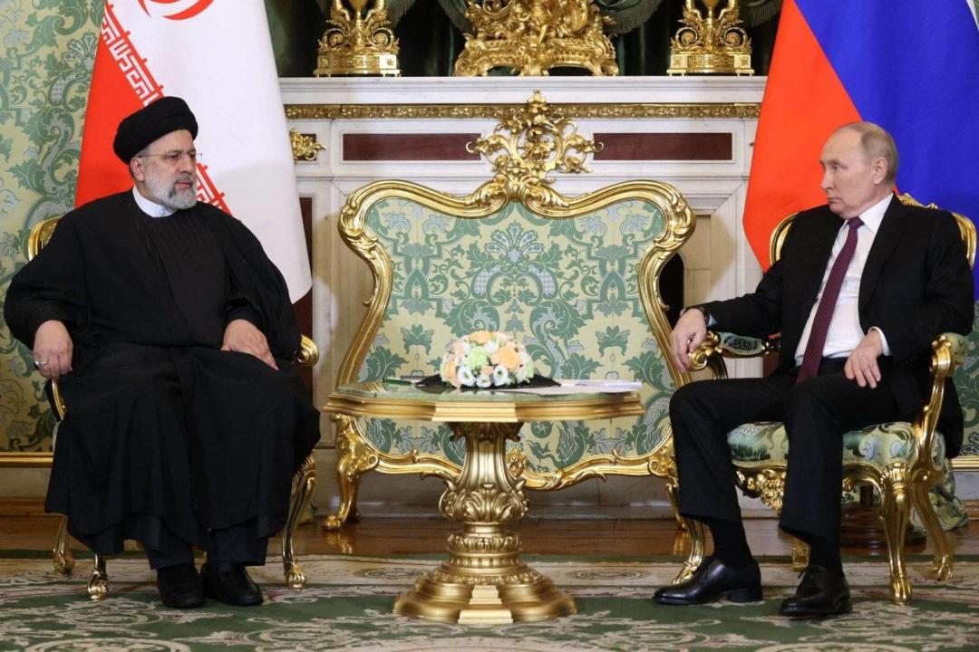 Russian President Vladimir Putin and Iranian President Ebrahim Raisi at the Kremlin (Iranian Presidency)