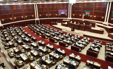 Azerbaijani Parliament Discusses Law "On Space Activities" After Meetings with SpaceX
