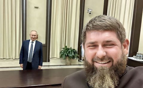 Kadyrow erörtert russisch-ukrainischen Krieg bei Treffen mit Putin