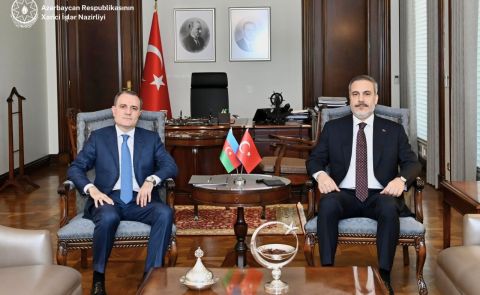 Azerbaijan Proposes Peace Agreement to Armenia, Turkey Supports: Foreign Ministers Discuss Regional Stability