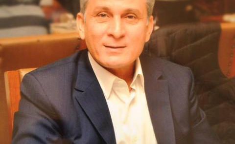 Ehemaliger aserbaidschanischer Premierminister, Surat Huseynov, stirbt in Istanbul