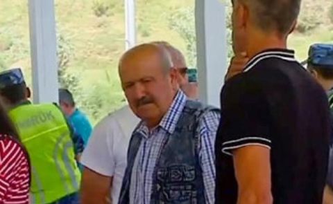 Azerbaijani Ombudsman Visits Vagif Khachatryan