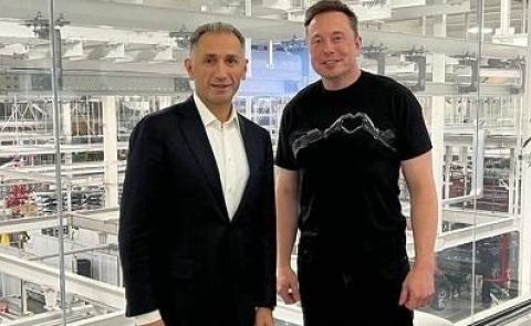 Azerbaijani Digital Development Minister Meets Elon Musk in US