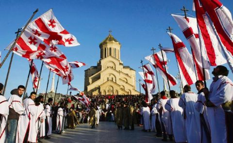 Georgisch-orthodoxe Kirche unterstützt die Haltung der Regierung zu Zivilgesellschaft und LSBTIQ*-Fragen