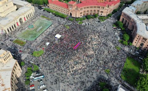 “Tavush for the Motherland” Rally Begins in Yerevan, Announces PM Candidate