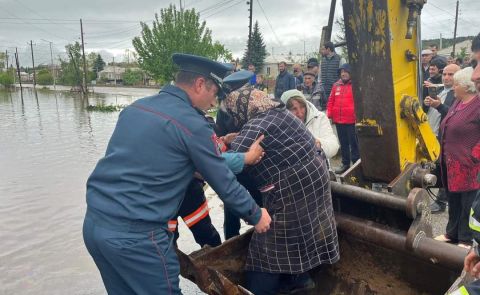 Verheerende Überschwemmung in Nordarmenien