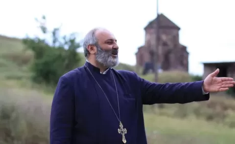 Archbishop Galstanyan Calls for Removal of of Armenian Leadership, Calls Pashinyan 'Antichrist'