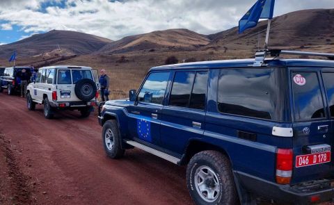 French Observers at Armenia-Azerbaijan Border Prompt Accusations from Baku