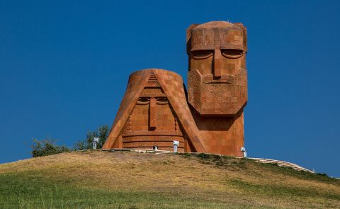 Armenien gewährt über 4.000 ehemaligen Bewohnern von Bergkarabach die Staatsbürgerschaft