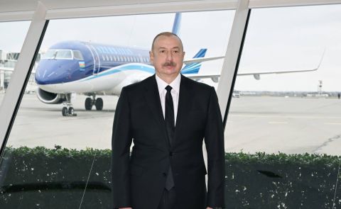 Putin  Officially Apologises for Plane Crash; Azerbaijani President Aliyev Accuses Russia of Shooting Down AZAL Plane