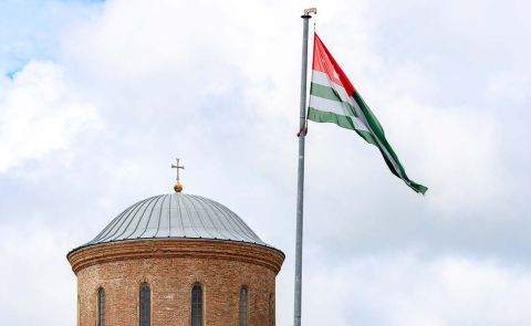 Abchasischer Führer bekräftigt Forderungen an Tiflis