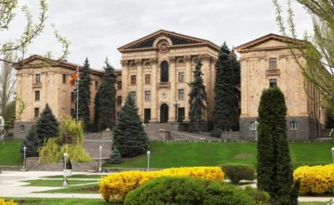Armenien braucht eine echte Opposition