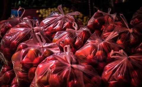 Plastiktütenverbot in Georgien in Kraft getreten  