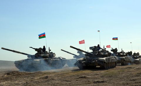 Gemeinsame aserbaidschanisch-türkische Militärübungen in Aserbaidschan