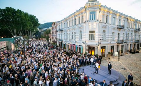Wiedereröffnung des Orbeliani-Platzes in Tiflis