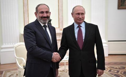 Pashinyan and Putin discuss prospects of cooperation