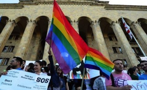 Aufruhr in Georgien angesichts der ersten LGBT Pride Week