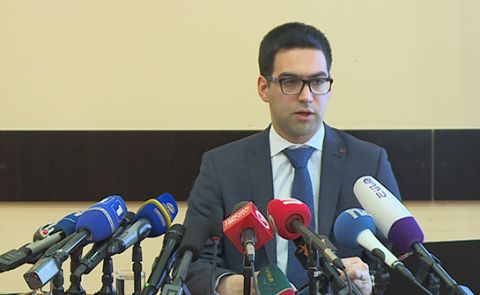 Wer ist der neue armenische Justizminister?