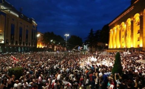Generalstaatsanwaltschaft Georgiens spricht von „Umsturzversuchen“ während der Proteste