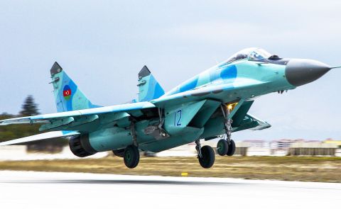 Azerbaijani MiG-29 crashes under mysterious circumstances