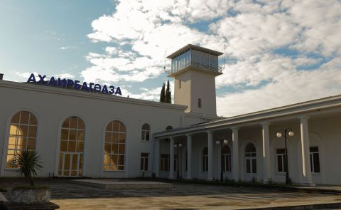 Abchasische Behörden planen den Flughafen Sokhumi für internationale Flüge zu nutzen