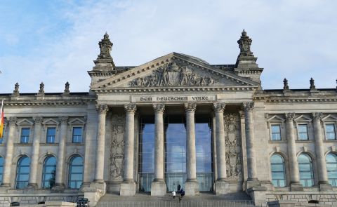 Two German politicians suspected of receiving bribes from Azerbaijan