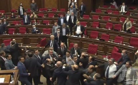 Accusations between Pashinyan and Marukyan after parliament brawl in Armenia