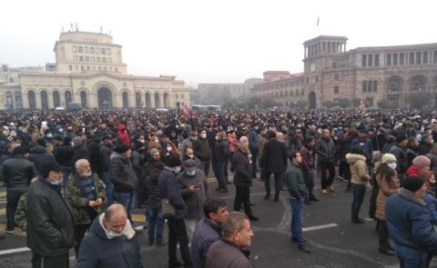 Political crisis in Armenia: opposition starts mass protests