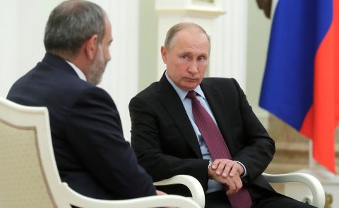 Treffen zwischen Paschinjan und Putin in Moskau