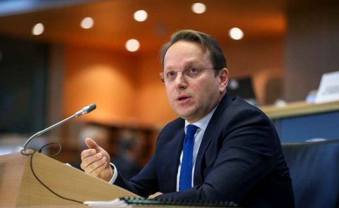 EU-Kommissar für Erweiterung besucht Aserbaidschan