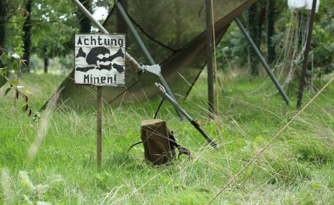 Azerbaijan and France consider signing mine clearance accord
