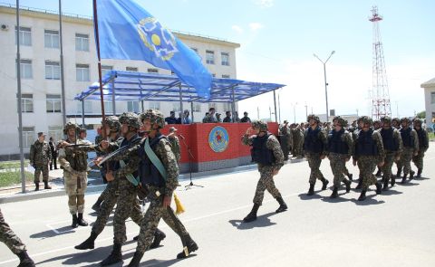 Was halten die Armenier von der Entsendung von Truppen nach Kasachstan?