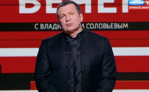 Unzufriedenheit mit Russland wächst in Baku nachdem Kreml-Propagandist einen Vertreter des separatistischen Bergkarabach zu TV-Show einlädt