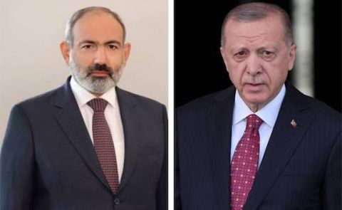 Erdoğan and Pashinyan Hold First Tête-à-Tête Meeting in Prague