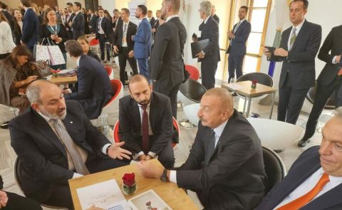 Reaktionen aus Armenien und Aserbaidschan zu den Prager Treffen zwischen Alijew und Paschinjan