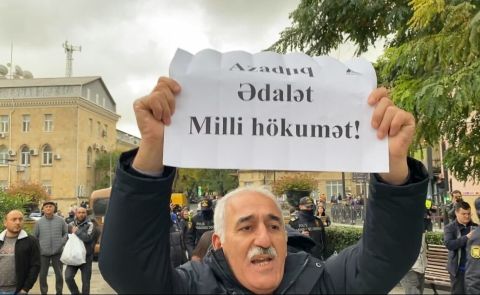 Musavat-Partei protestiert vor der iranischen Botschaft in Aserbaidschan