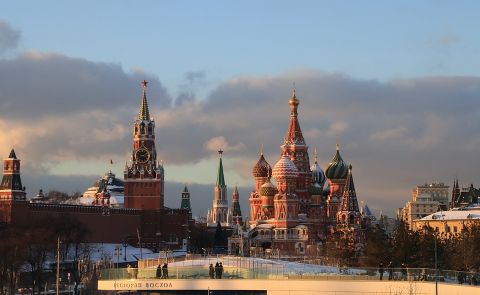 Kreml: "Wir sind bereit, ein weiteres Treffen zwischen Paschinjan und Alijew zu organisieren"
