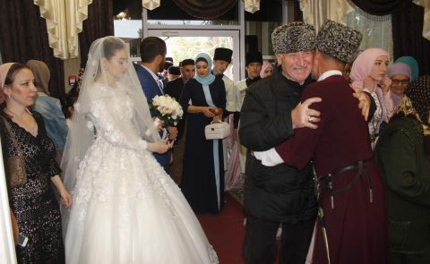 Massenhafte Hochzeiten in Tschetschenien geplant