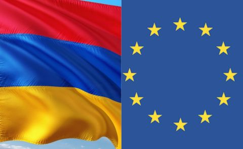 Der armenische Außenminister Edward Nalbandian und EU-Vertreterin Federica Mogherini legen Prioritäten ihrer Beziehungen fest