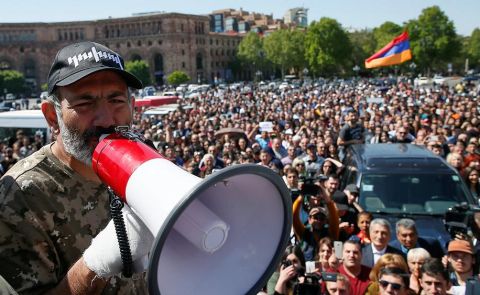Neue Proteste in Armenien 